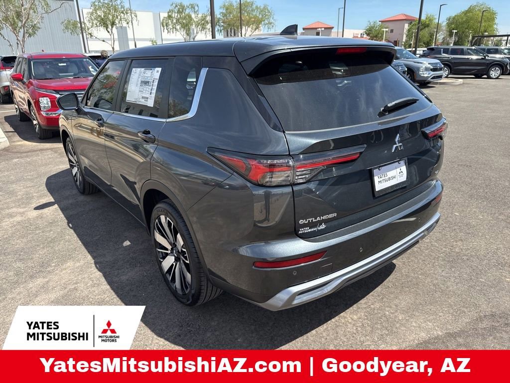 New 2026 Mitsubishi Outlander SE image 4