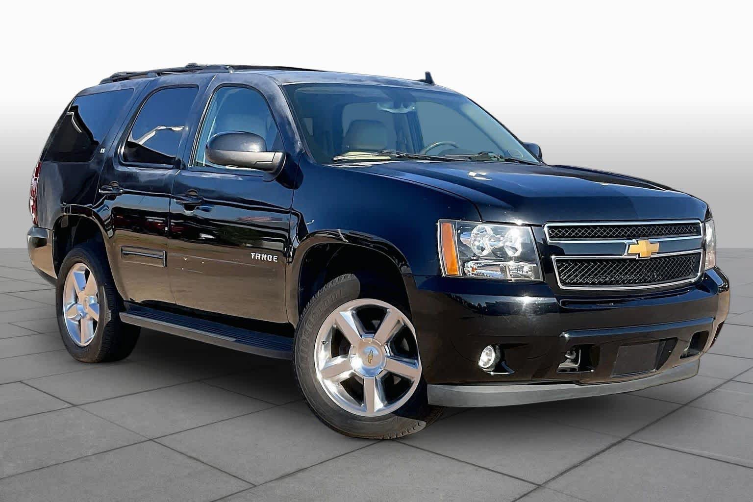 Used 2013 Chevrolet Tahoe LT w/ Luxury Package AWD/4WD image 4