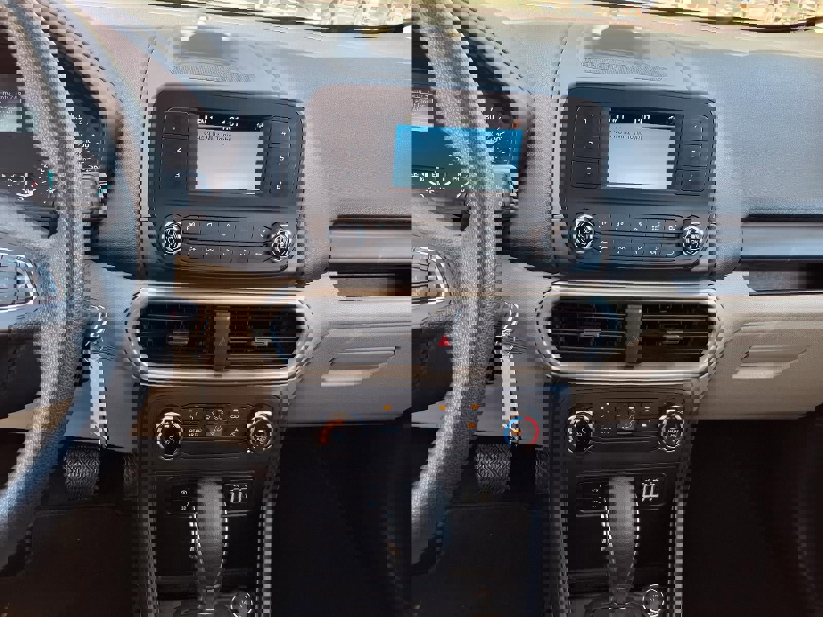 Used 2021 Ford EcoSport S image 15