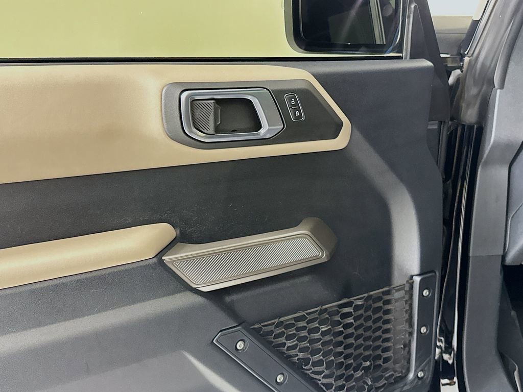 Used 2023 Ford Bronco Wildtrak image 18