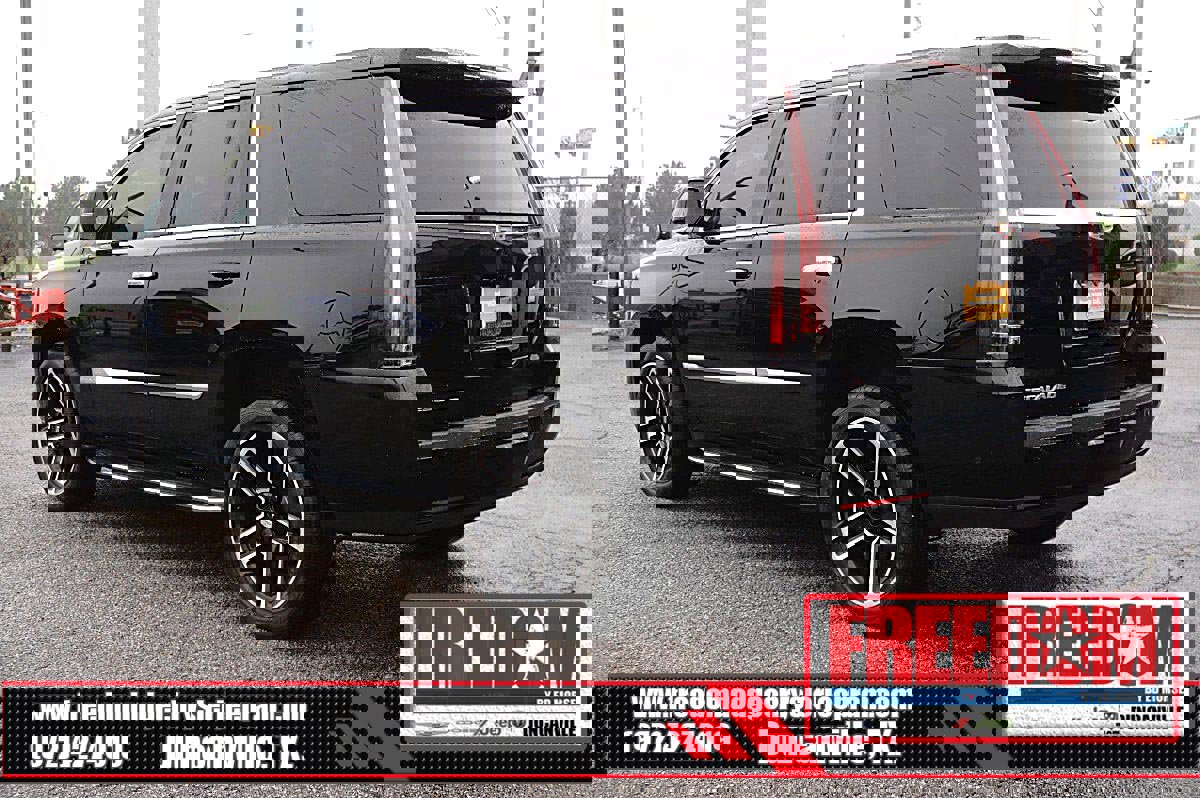 Used 2019 Cadillac Escalade Luxury AWD/4WD image 3