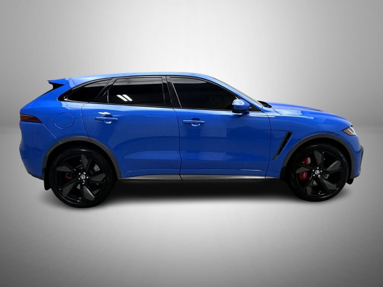 Used 2026 Jaguar F-PACE SVR AWD/4WD image 4