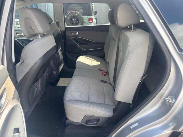 Used 2019 Hyundai Santa Fe XL SE FWD image 10