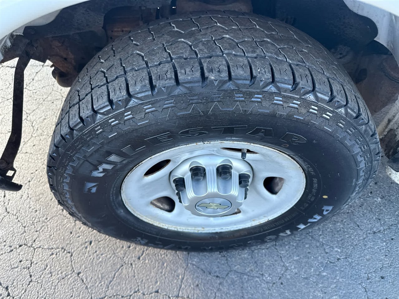 Used 2012 Chevrolet Express 2500 image 11