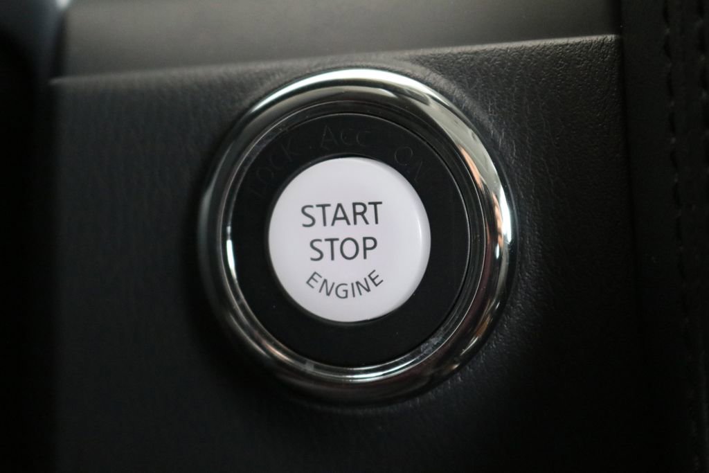 Used 2024 Nissan Armada SL image 58