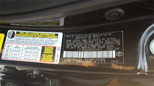 Used 2025 Toyota Camry LE image 37