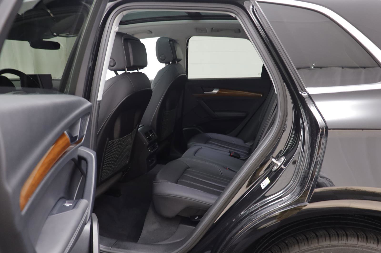 Used 2023 Audi Q5 2.0T Premium Plus w/ Premium Plus Package image 13