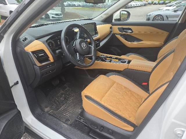 Certified 2023 Nissan Rogue Platinum w/ Platinum Premium Package AWD/4WD image 15