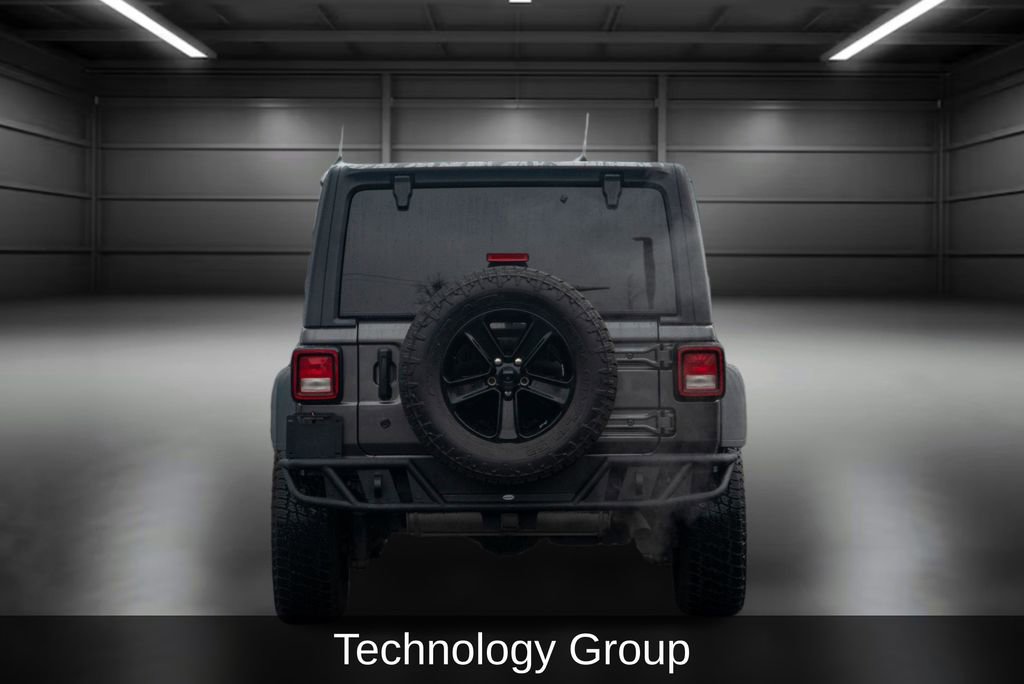 Used 2019 Jeep Wrangler Unlimited Sport image 4