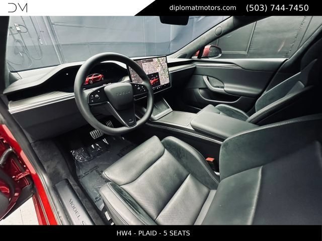 Used 2024 Tesla Model S Plaid AWD/4WD image 16
