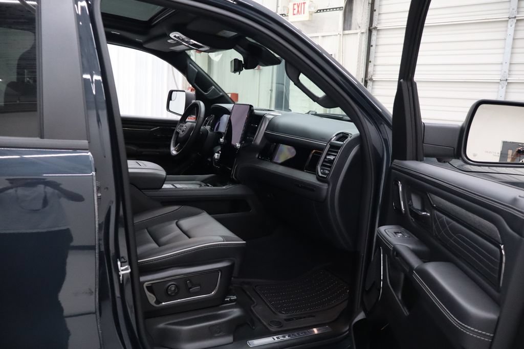 Used 2026 RAM 1500 Limited AWD/4WD image 27