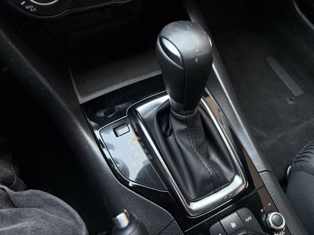 Used 2016 MAZDA MAZDA3 i Sport w/ Preferred Equipment Package image 19