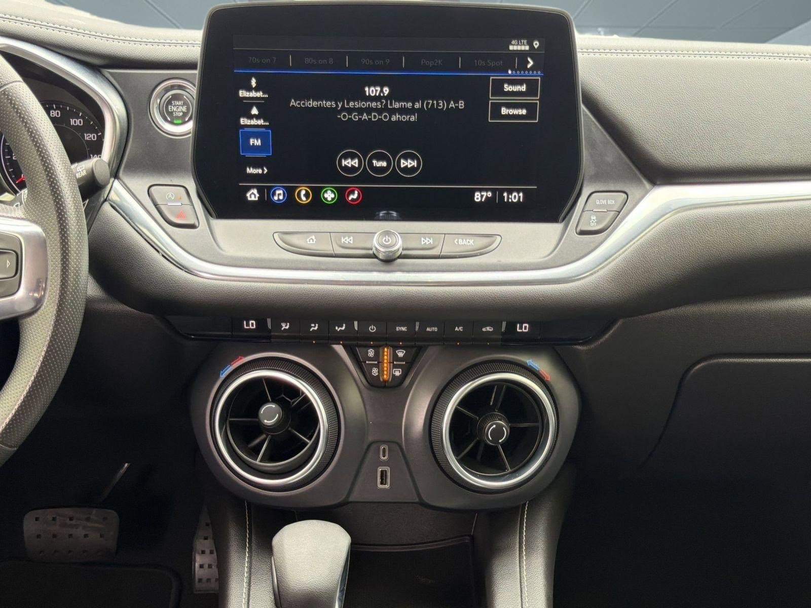 Used 2023 Chevrolet Blazer LT FWD image 26