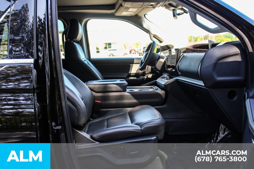 Used 2025 Ford Expedition Max Active AWD/4WD image 22