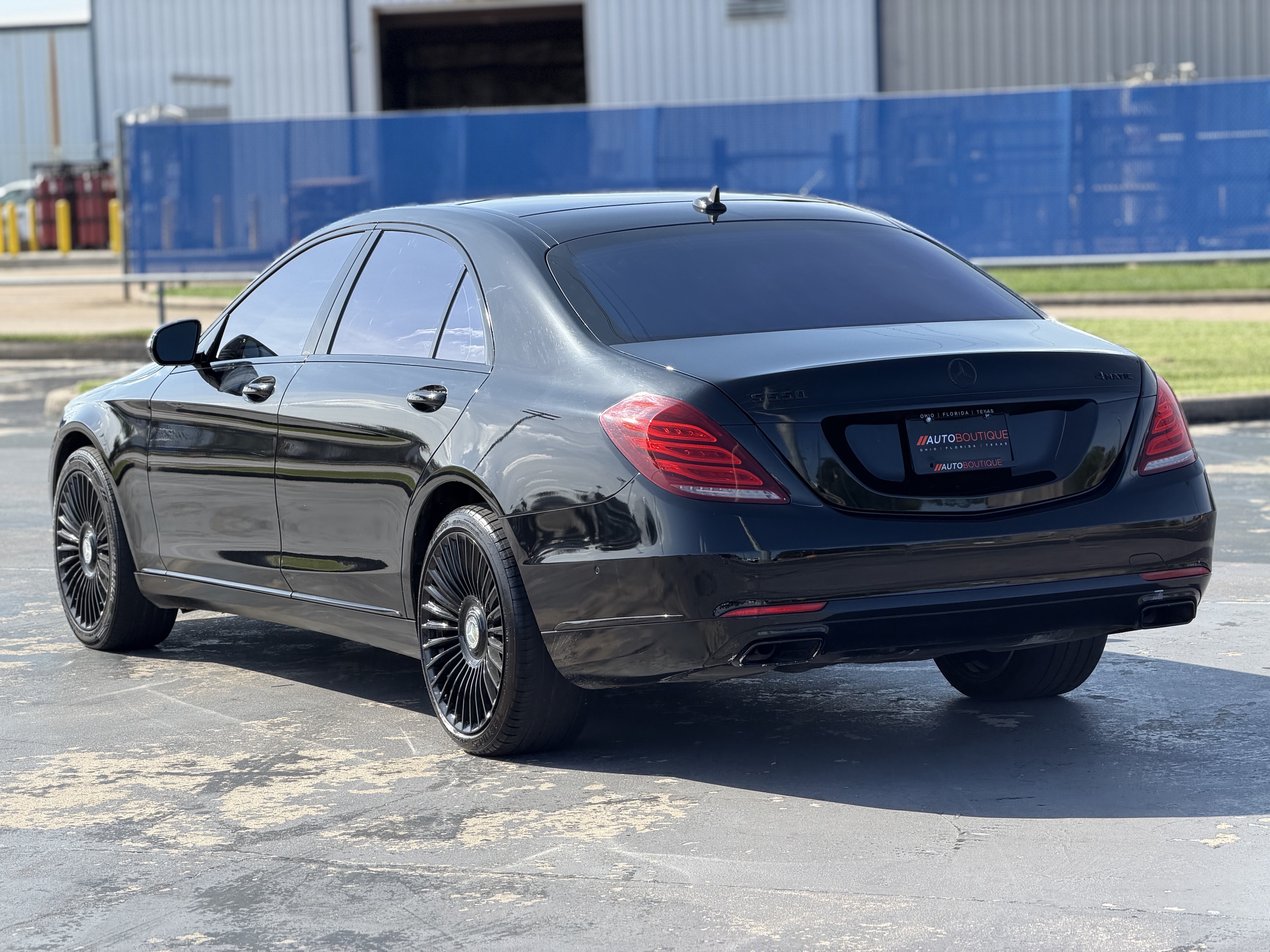 Used 2016 Mercedes-Benz S 550 4MATIC Sedan image 25