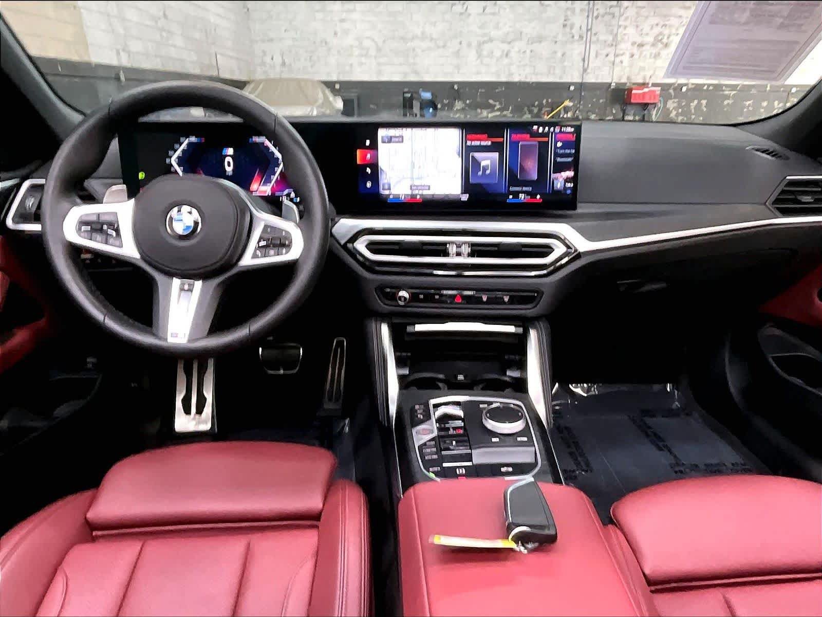 Used 2024 BMW M440i Convertible w/ Premium Package RWD image 18