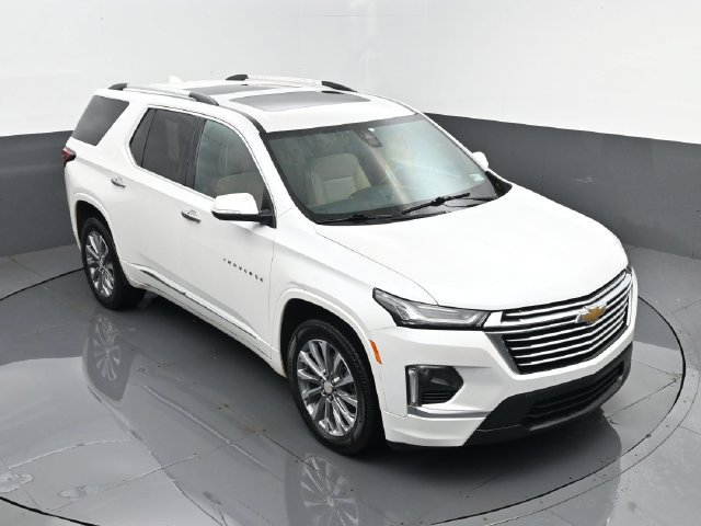 Used 2023 Chevrolet Traverse Premier AWD/4WD image 24