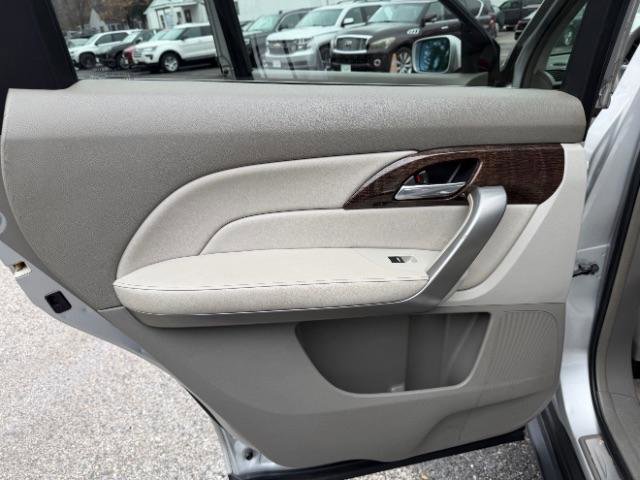 Used 2013 Acura MDX w/ Technology & Entertainment image 31