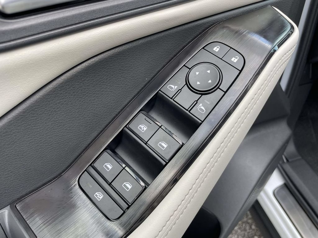 New 2026 Nissan Rogue Dark Armor FWD image 12