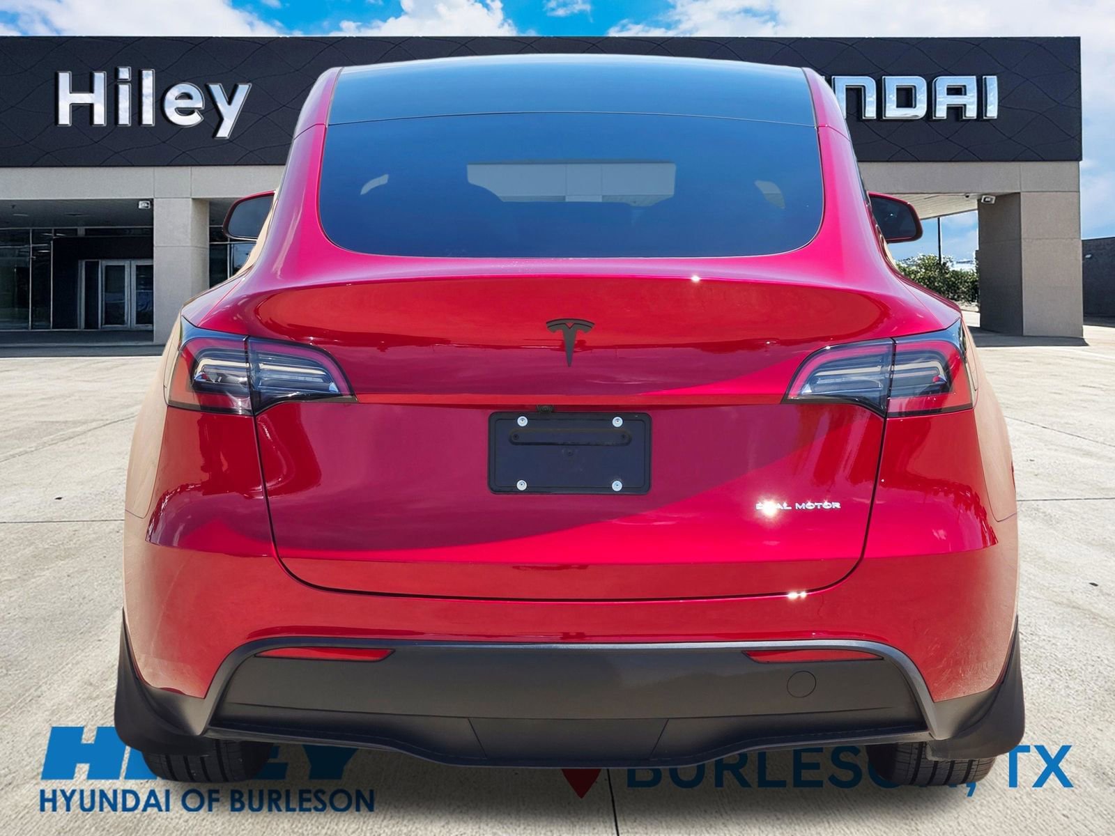 Used 2025 Tesla Model Y Long Range AWD/4WD image 6
