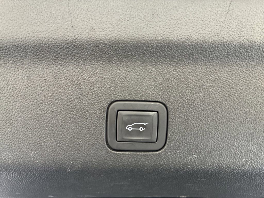 Used 2024 Chevrolet Tahoe RST w/ Luxury Package image 7