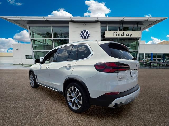 Used 2025 BMW X5 xDrive50e AWD/4WD image 4