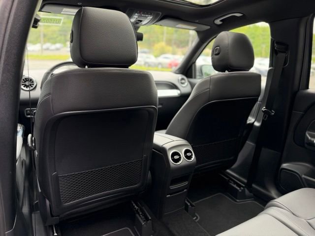 Used 2026 Mercedes-Benz GLB 250 4MATIC image 23