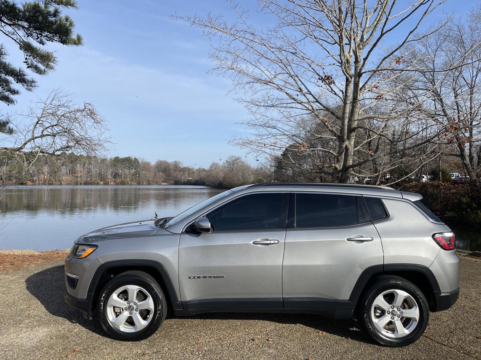 Used 2019 Jeep Compass Latitude image 10