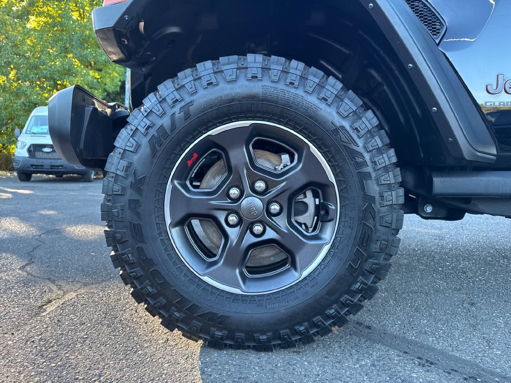Used 2023 Jeep Gladiator Rubicon w/ Cold Weather Group AWD/4WD image 26