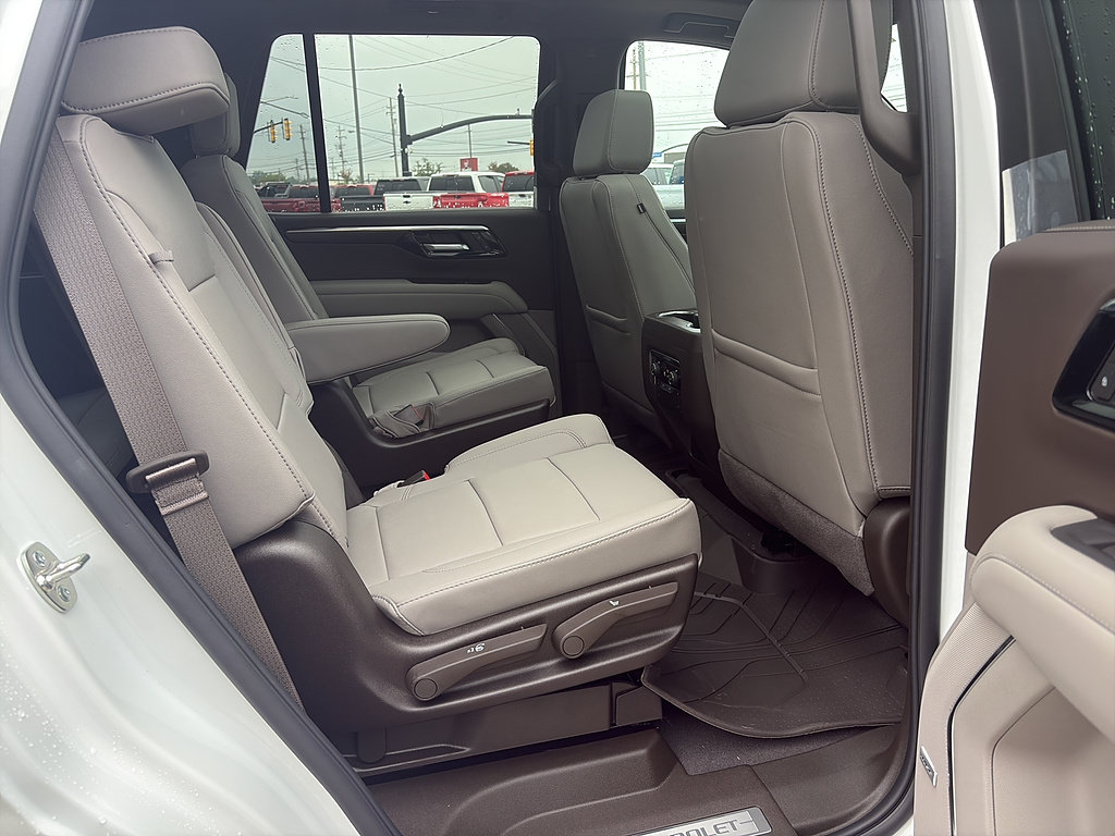 New 2026 Chevrolet Tahoe LT w/ Comfort Package AWD/4WD image 12