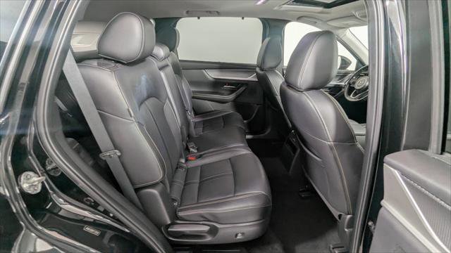 Used 2024 MAZDA CX-90 3.3 Turbo w/ Preferred Plus image 22