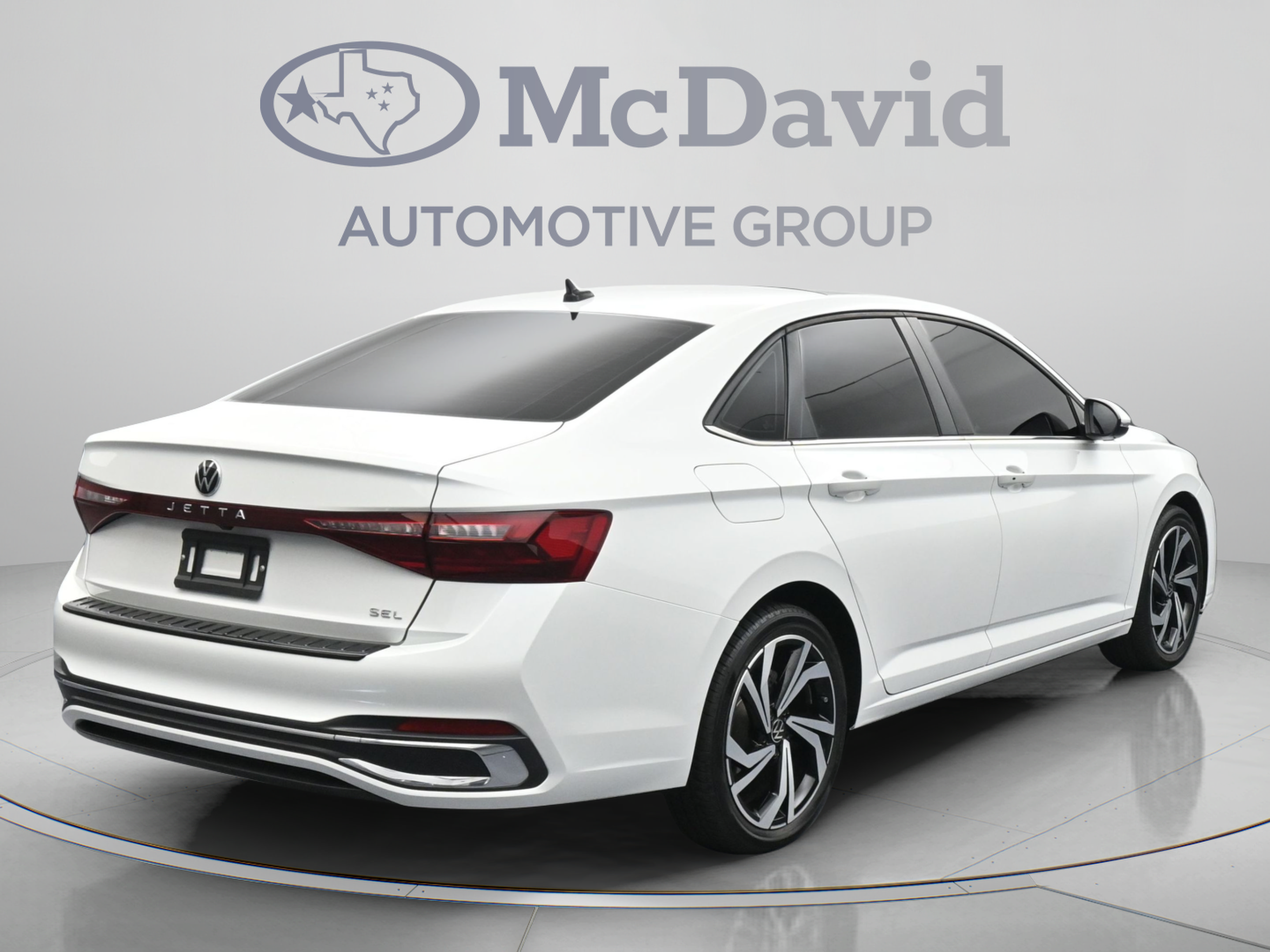 Used 2025 Volkswagen Jetta SEL FWD image 8