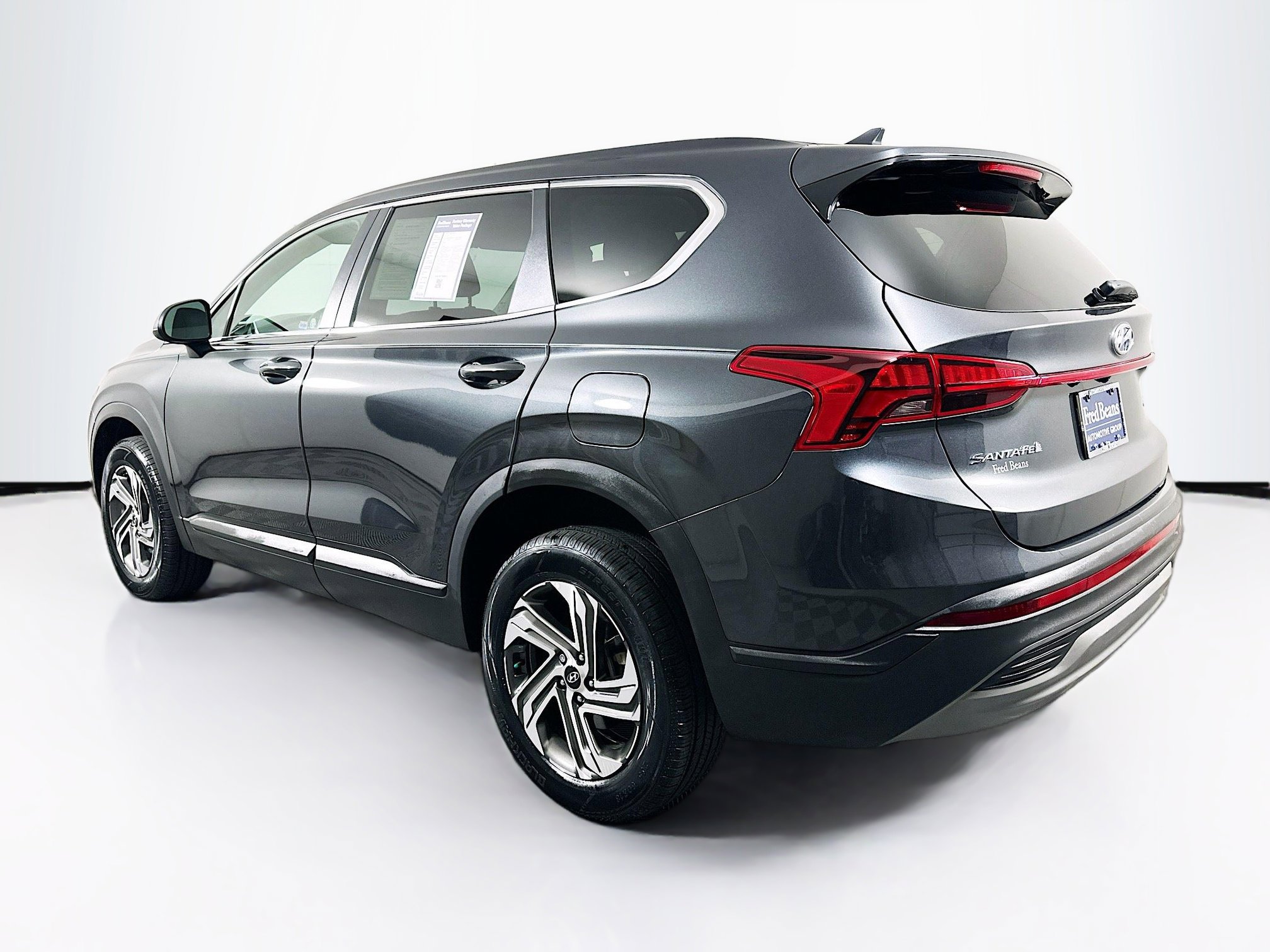 Certified 2023 Hyundai Santa Fe SE image 5