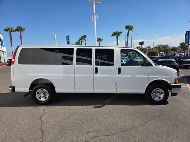 Certified 2025 Chevrolet Express 3500 LT w/ LT Preferred Equipment Group RWD image 7