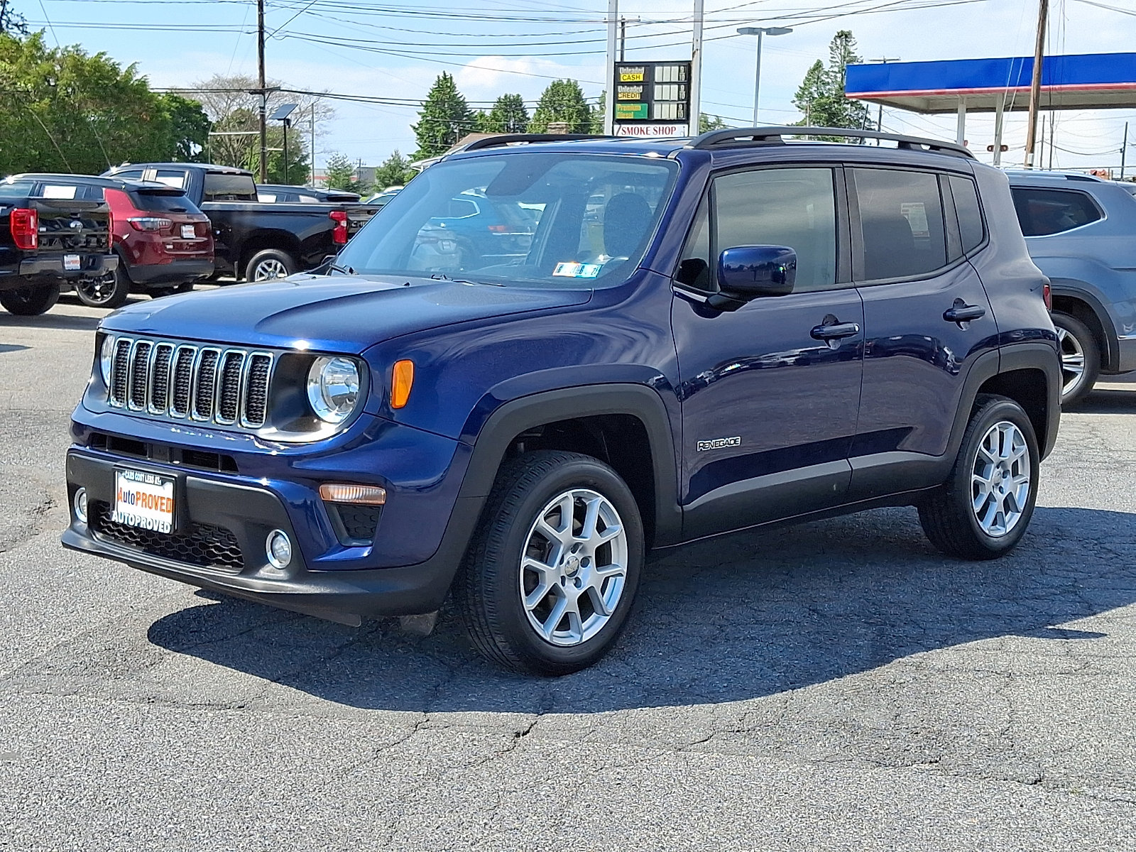 Used 2020 Jeep Renegade Latitude w/ Cold Weather Group AWD/4WD image 3