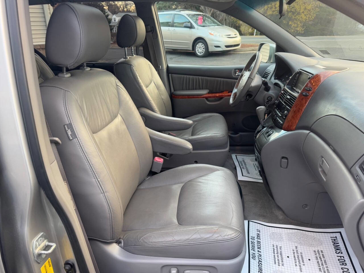 Used 2008 Toyota Sienna image 22