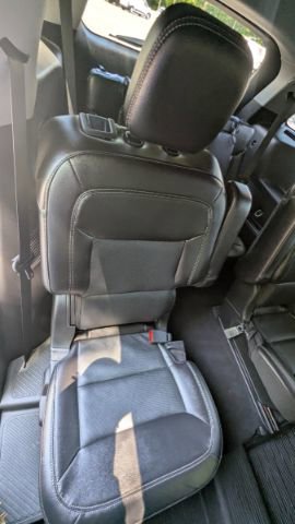 Used 2023 Ford Explorer Limited w/ Equipment Group 301A AWD/4WD image 21