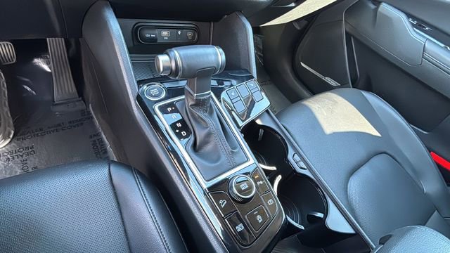Used 2024 Kia Sportage SX image 30