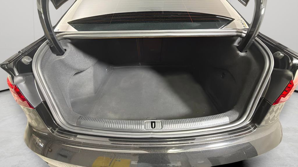 Used 2020 Audi A3 2.0T Premium FWD image 30