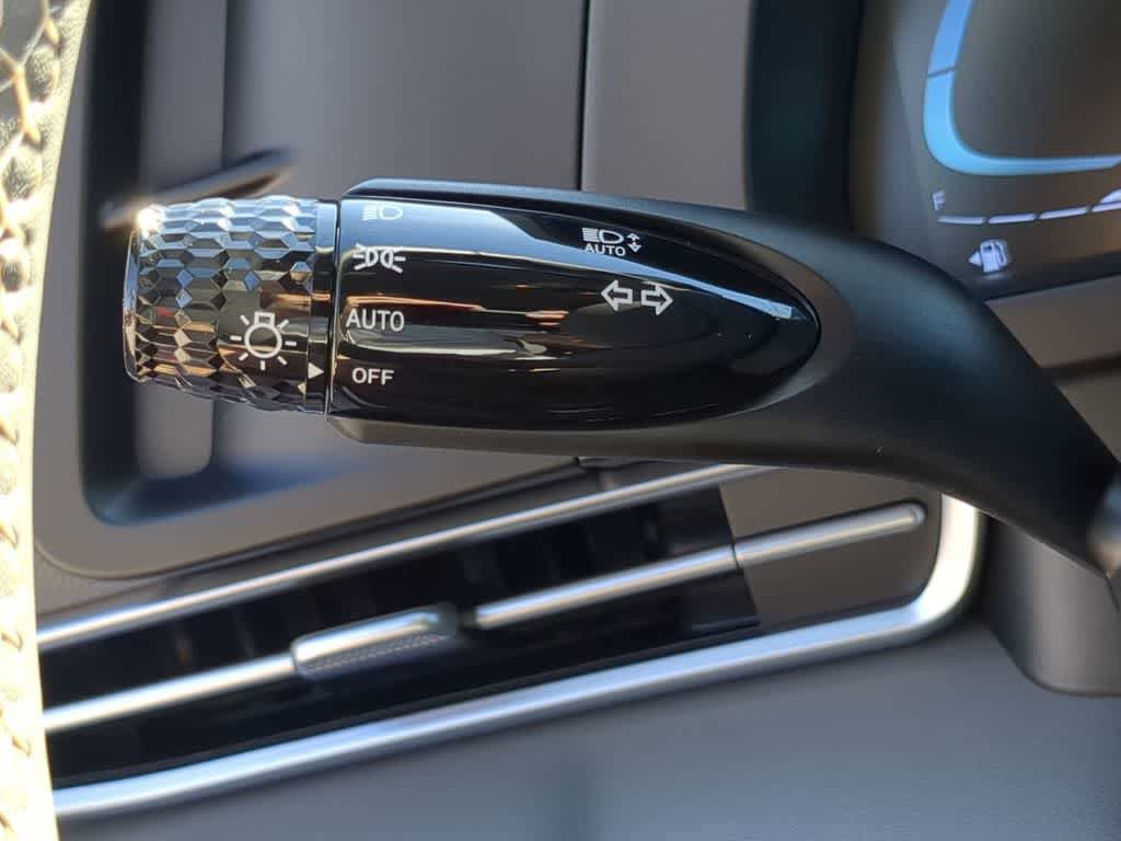 New 2026 Hyundai Elantra Sport FWD image 27
