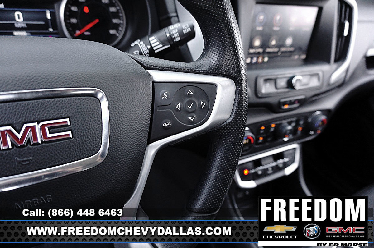 Used 2024 GMC Terrain SLE w/ Driver Convenience Package image 22