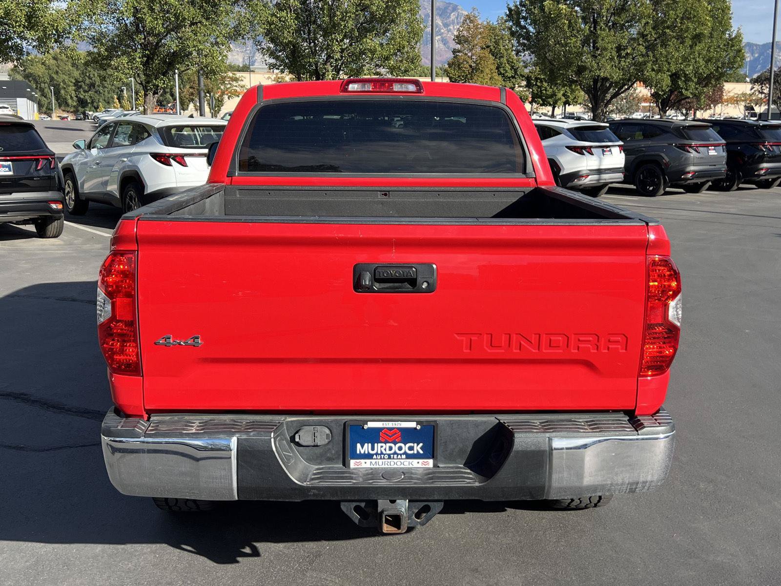 Used 2014 Toyota Tundra SR5 w/ SR5 Upgrade Package AWD/4WD image 19