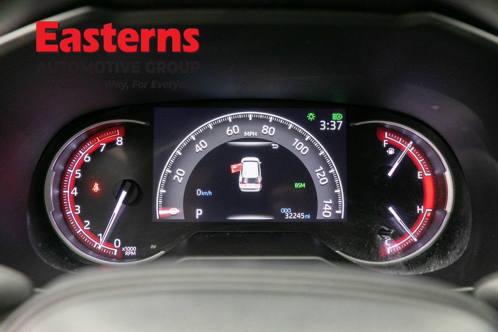 Used 2023 Toyota RAV4 XLE AWD/4WD image 17
