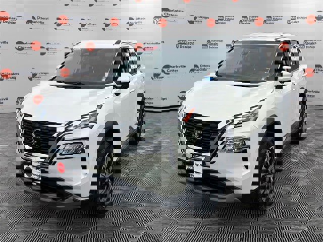 Certified 2023 Nissan Rogue SV image 1