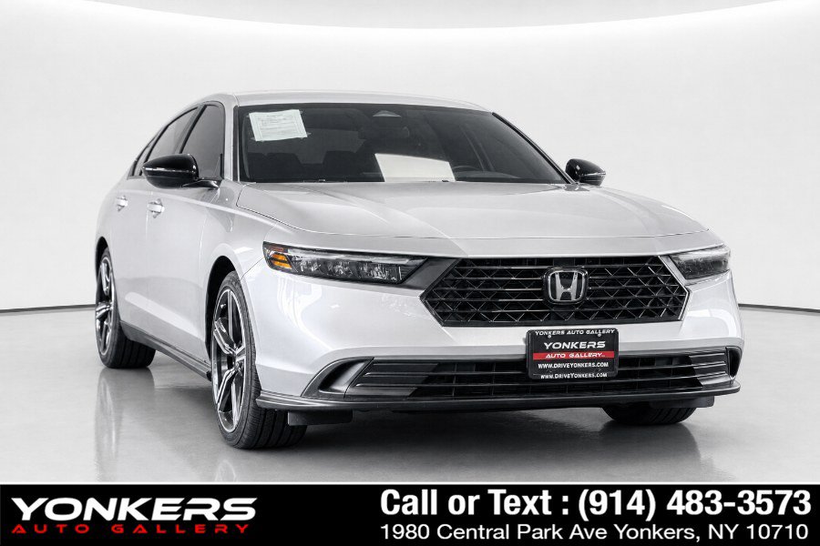 Used 2026 Honda Accord Sport image 4