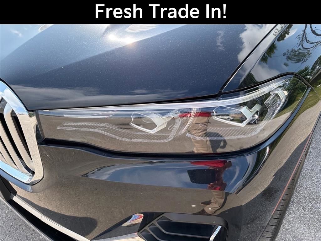 Used 2020 BMW X7 xDrive40i w/ Premium Package AWD/4WD image 4
