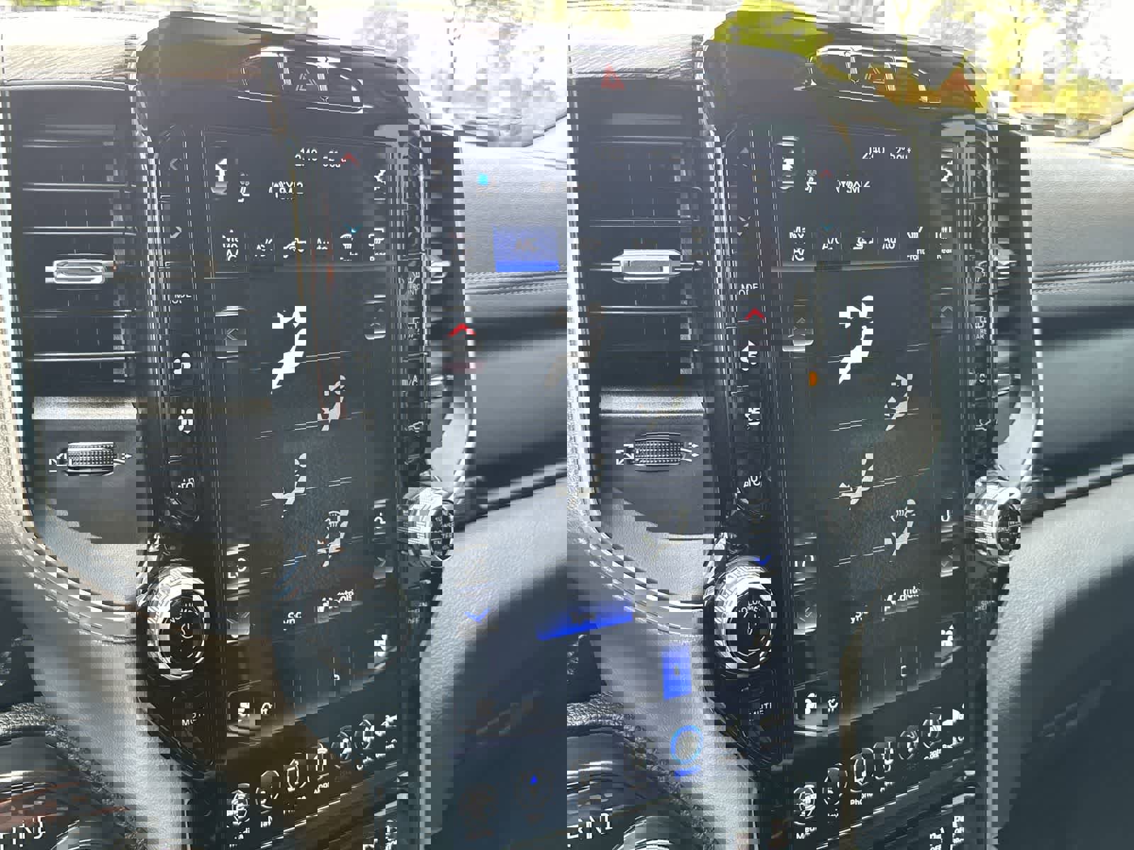 Used 2020 RAM 1500 Laramie image 21