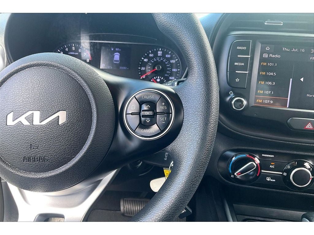 Used 2022 Kia Soul LX w/ Technology Package FWD image 21