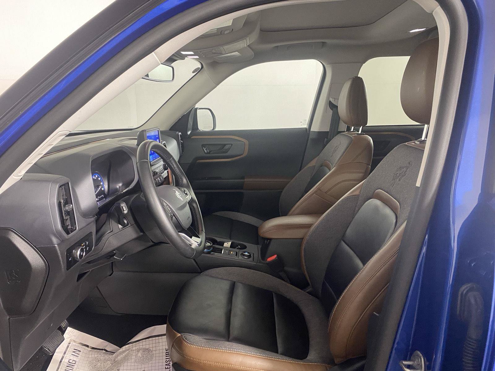 Used 2024 Ford Bronco Sport Outer Banks w/ Tech Package AWD/4WD image 24