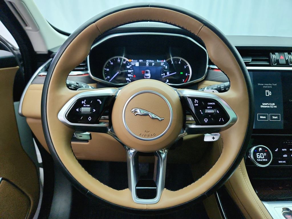 Used 2023 Jaguar F-PACE S image 15